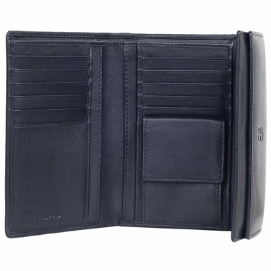 Women's wallet Tony Perotti from the Cortina collection.