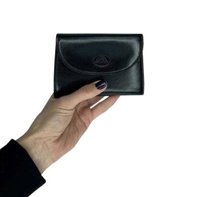 Women's wallet Tony Perotti from the Italico collection.